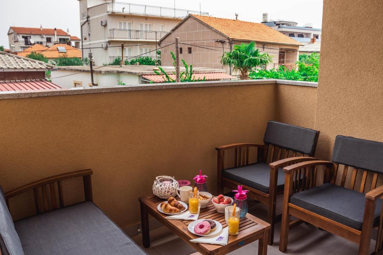 Apartmani Vuckovic Vodice Exteriör bild