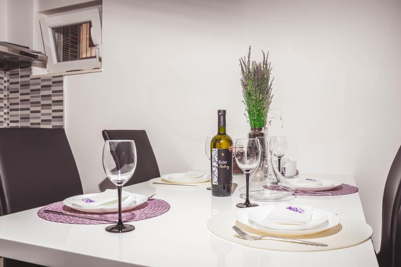 Apartmani Vuckovic Vodice Exteriör bild