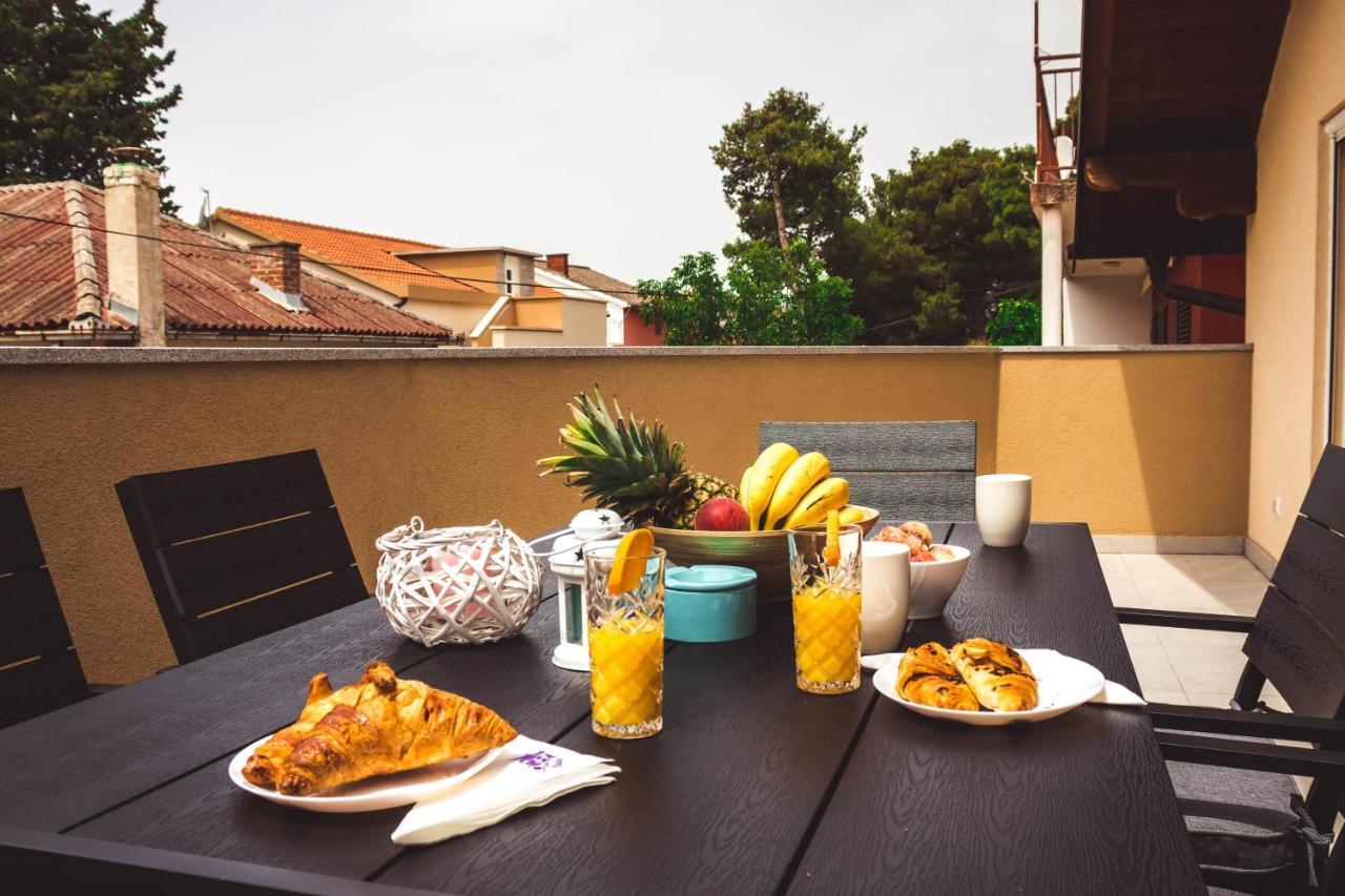 Apartmani Vuckovic Vodice Exteriör bild