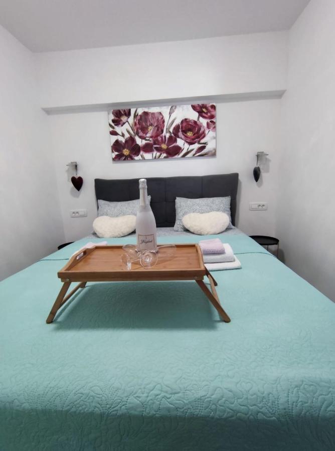 Apartmani Vuckovic Vodice Exteriör bild